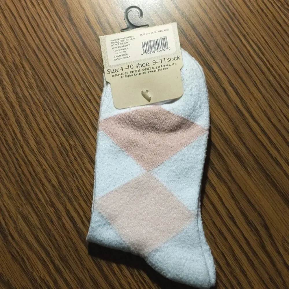 Cherokee Pink White Argyle Soft Cozy Crew Socks Women's 4-10 NWT